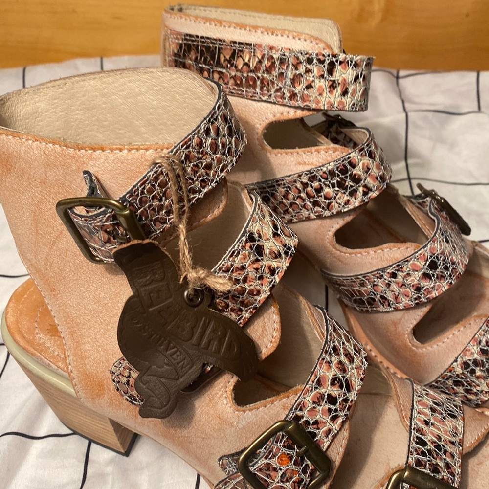 Freebird Quail Pink Multi Sandals